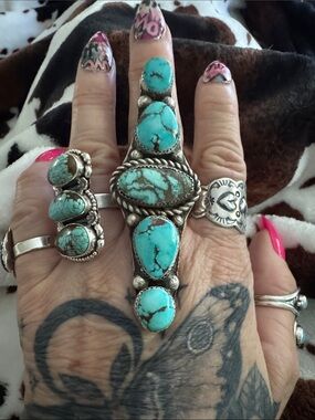Native made  vintage Turquoise crawler Boho 925 Silver Accent